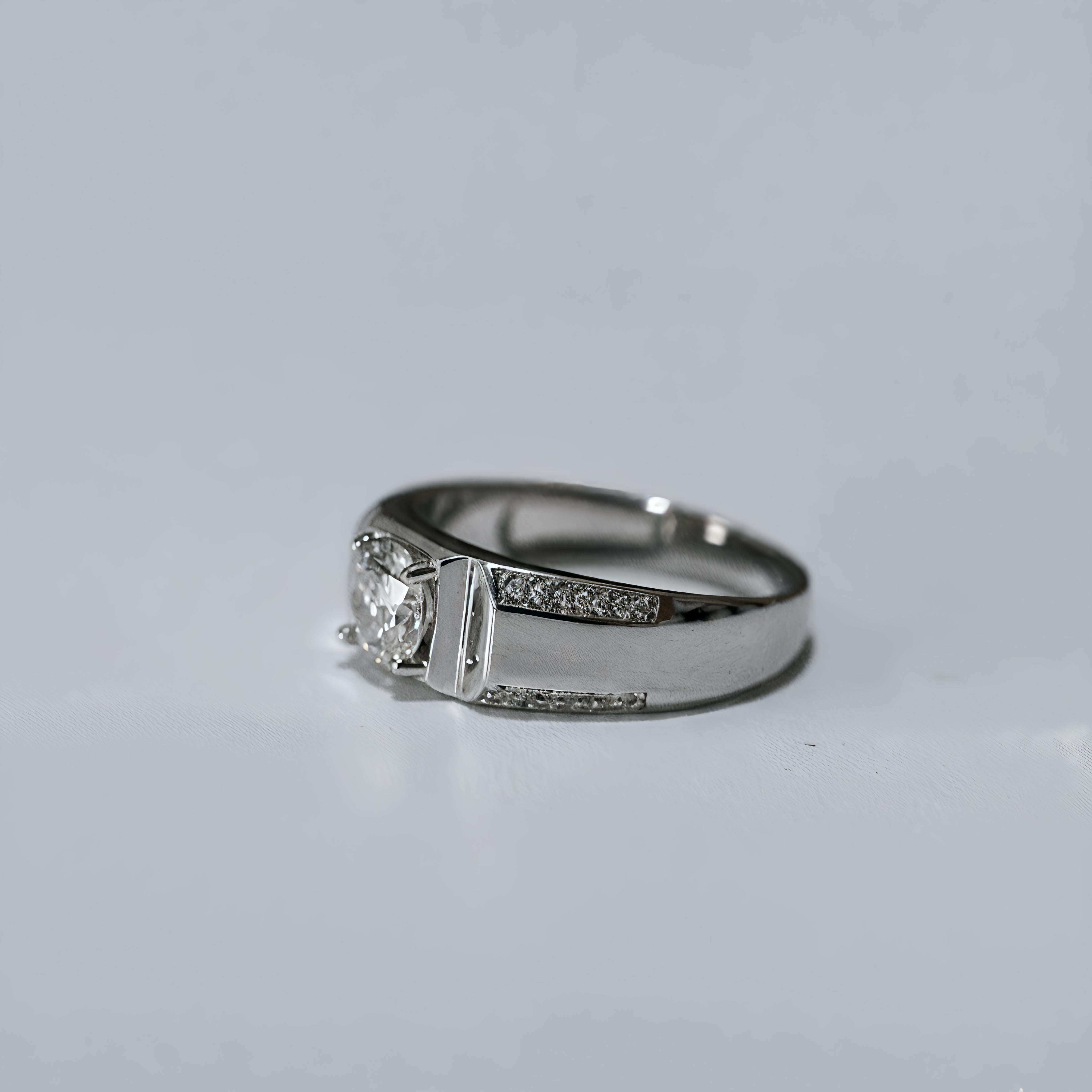 Eterna Valor Ring.